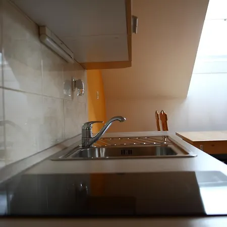 Apartments At Gostilna Martin Trbovlje Chambre photo